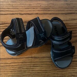 New Hurley Boys Black/Grey Sandals - Size 7
